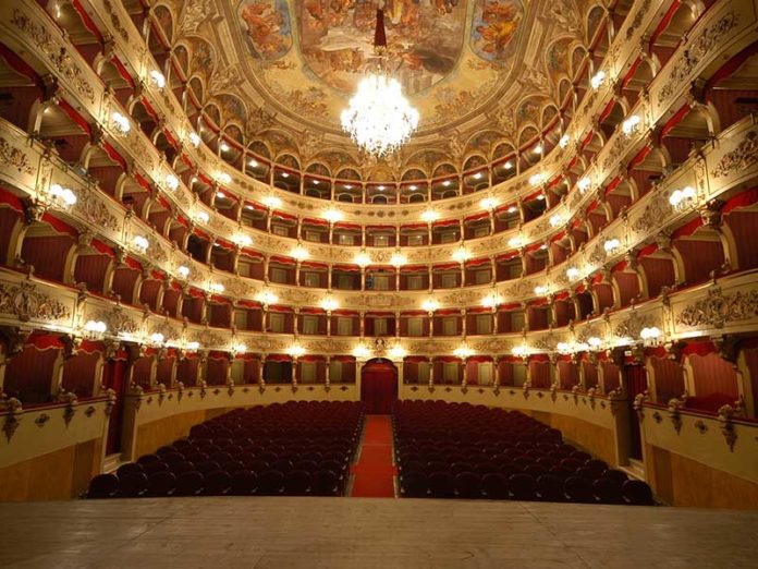 Teatro Morlacchi di Perugia Teatro Morlacchi di Perugia